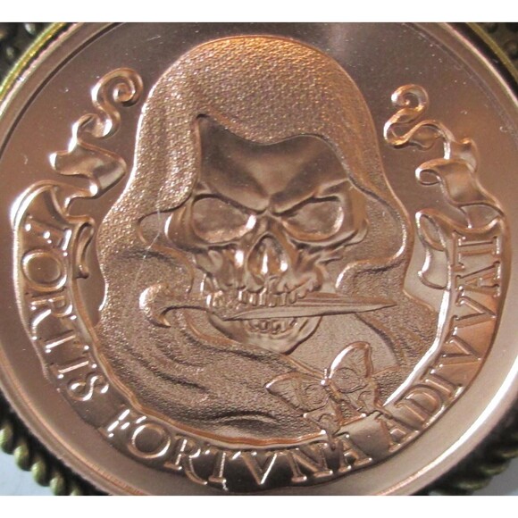 Fortune Favors the Brave-Fortis Fortuna Adiuvat-Copper High Relief Round/Pendant - Picture 5 of 7